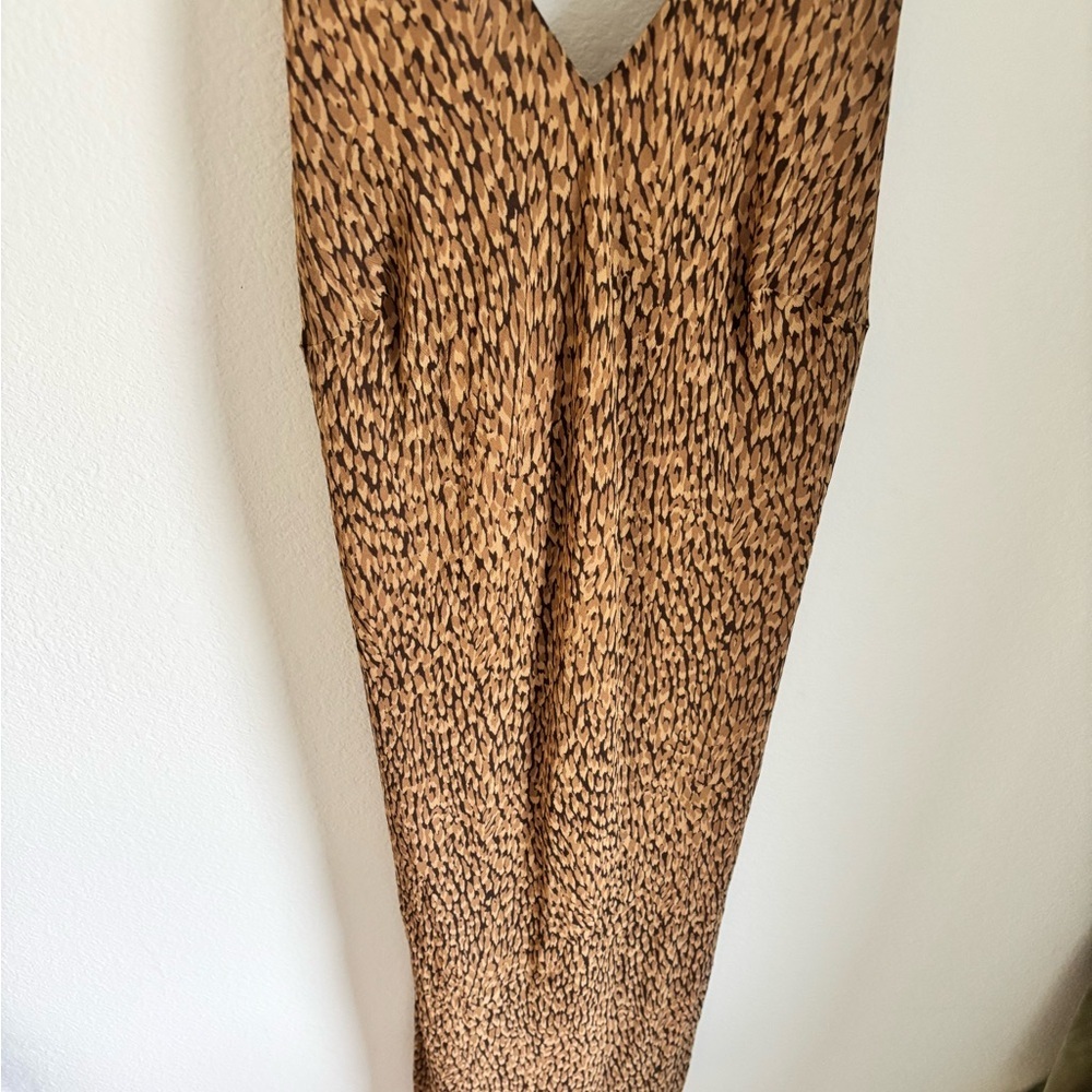100% Silk Ann Taylor Brown Cheetah Patterned Dress size 14 with Crisscross back - Picture 3 of 13